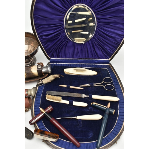121 - A SILVER BONBON DISH, TWO HUNTING KNIVES AND OTHER ITEMS, bonbon dish on a raised stand, hallmarked ... 