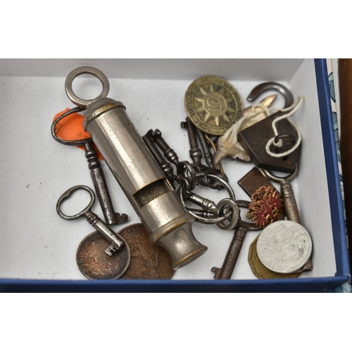 131 - A BOX OF ASSORTED COSTUME JEWELLERY AND ITEMS, to include beaded necklaces, sliced agate pendants, b... 