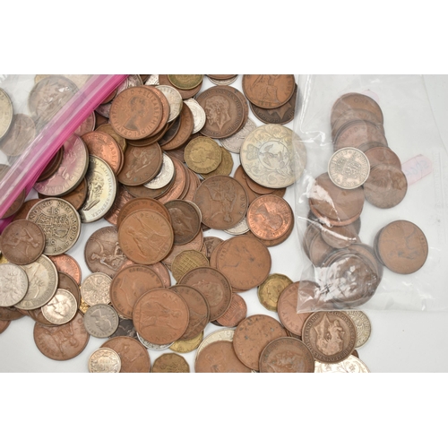 116 - A BOX OF ASSORTED ITEMS, to include a ladies 'Seiko Automatic Hi-Beat' wristwatch requires attention... 