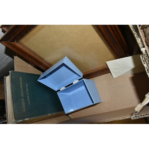 391 - TWO BOXES OF MISCELLANEOUS SUNDRIES, to include a WWII 1941 shell case fashioned into a tankard, a b... 