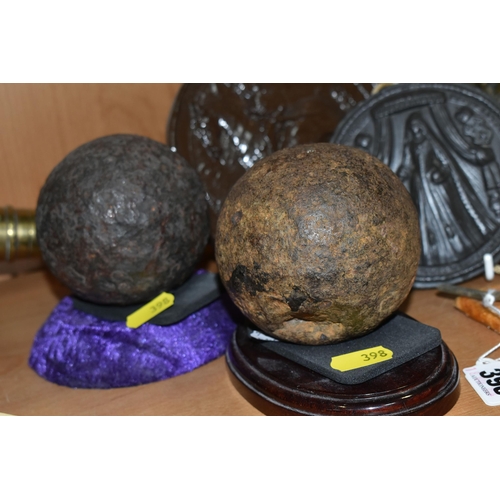 398 - TWO CANNON BALLS, A SMALL QUANTITY OF MUSKET BALLS, REPLICA SEALS, ETC, the cast iron cannon balls a... 