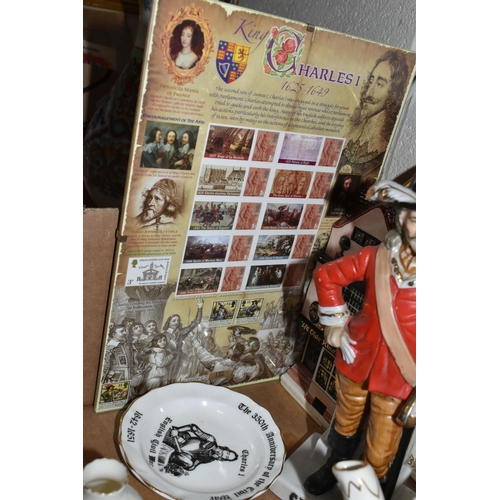 400 - A BOX OF 20TH CENTURY CHARLES I COMMEMORATIVE CERAMICS AND GLASS, TOGETHER WITH A VICTORIAN BRASS BO... 