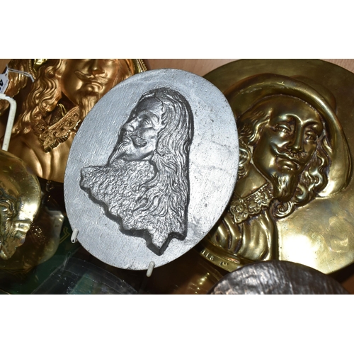 401 - SIX CAST METAL WALL PLAQUE PORTRAITS OF KING CHARLES I AND ANOTHER EXAMPLE IN RESIN, including a gil... 