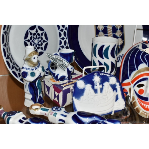 406 - A GROUP OF SARGADELOS POTTERY, comprising a wall mask, two cabinet plates, a beaker, three wall plaq... 