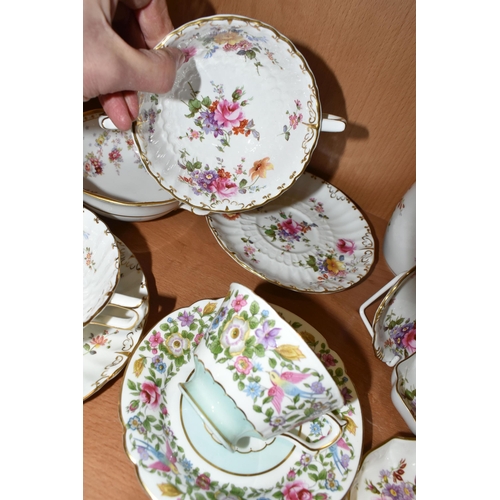 409 - A LARGE QUANTITY OF ROYAL CROWN DERBY GIFTWARE,  comprising an Imari pattern 1128 dinner plate, diam... 