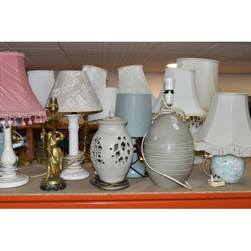 421 - A QUANTITY OF TABLE LAMPS, twenty two table lamps in different styles, to include a small gilt figur... 