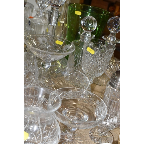 437 - A SELECTION OF CLEAR AND COLOURED GLASS WARES ETC, to include a boxed Edinburgh Crystal square form ... 