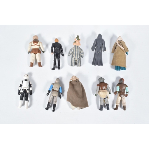 8 - A COLLLECTION OF LFL STAR WARS RETURN OF THE JEDI FIGURES, to include a 1982 Admiral Ackbar with sti... 