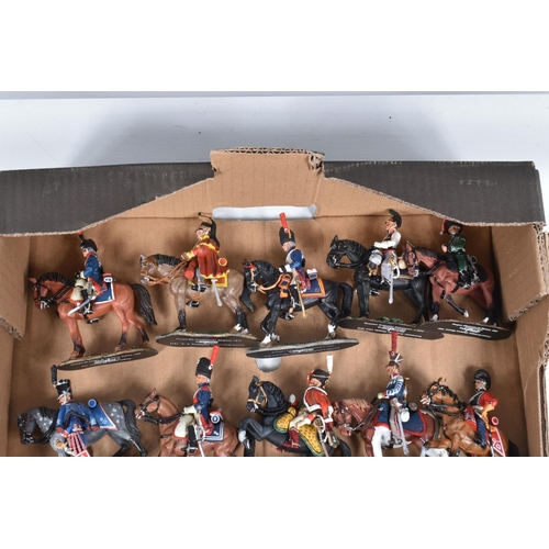 117 - AN ALMOST COMPLETE RUN FROM 1-120 OF UNBOXED DEL PRADO CAVALRY OF THE NAPOLEONIC WAR WITH BINDERS OF... 