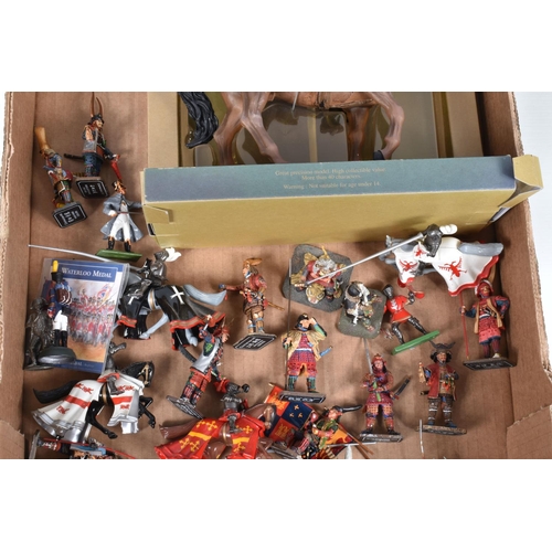 147 - A TRAY OF UNBOXED MIXED SAMURAI DEL PRADO AND UNKNOWN MAKERS OF LEAD FIGURES, to include a Del Prado... 