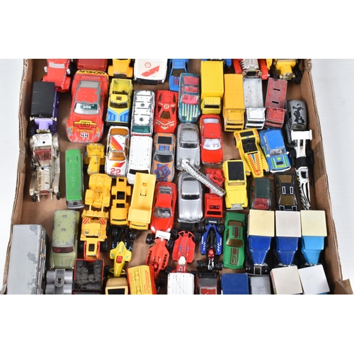 173 - A QUANTITY OF BOXED AND UNBOXED DIECAST VEHICLES, boxed items to include Matchbox Models of Yesterye... 