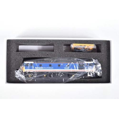 192 - A BOXED OO GAUGE HELJAN MODEL RAILWAY LOCOMOTIVE Class 33 Diesel, no. 33035 in Network South East re... 