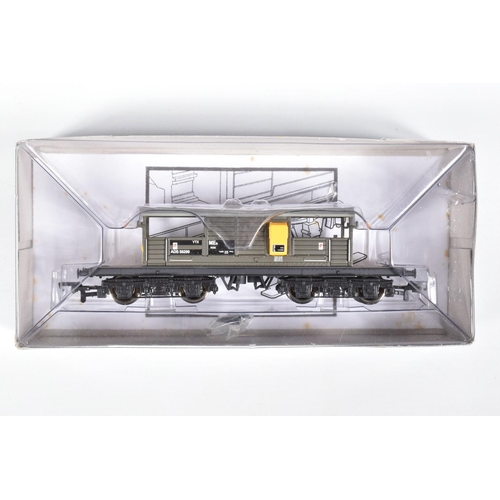 195 - THREE BOXED OO GAUGE BACHMANN BRANCHLINE MODEL RAILWAY, to include a  25 Ton Queen Mary Brake Van, n... 