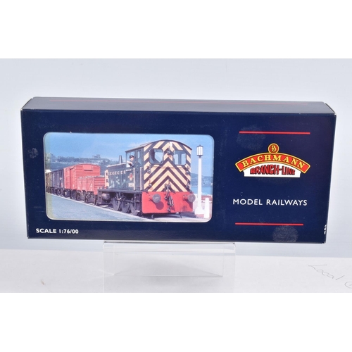 195 - THREE BOXED OO GAUGE BACHMANN BRANCHLINE MODEL RAILWAY, to include a  25 Ton Queen Mary Brake Van, n... 