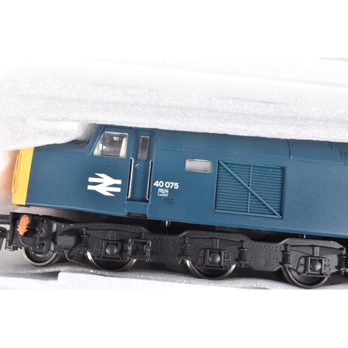 196 - A BOXED OO GAUGE BACHMANN BRANCHLINE MODEL RAILWAYS LOCOMOTIVE Class 40 Diesel, no. 40 075 in BR Blu... 