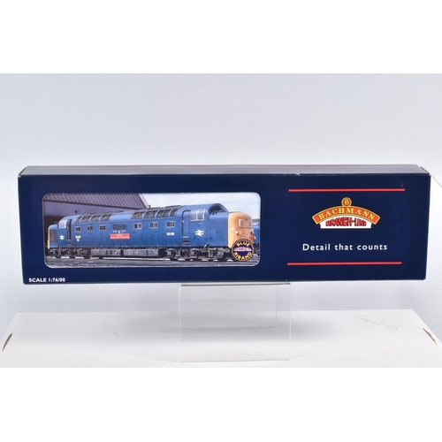 198 - A BOXED OO GAUGE BACHMANN BRANCHLINE MODEL RAILWAYS LOCOMOTIVE Class 55 Deltic no. 55019 'Royal High... 