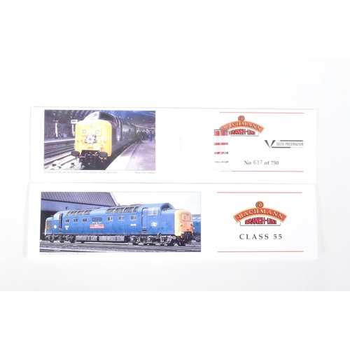 198 - A BOXED OO GAUGE BACHMANN BRANCHLINE MODEL RAILWAYS LOCOMOTIVE Class 55 Deltic no. 55019 'Royal High... 