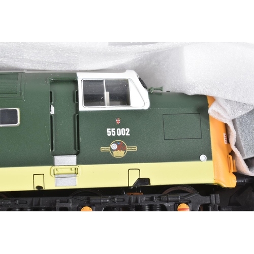 199 - A BOXED OO GAUGE BACHMANN BRANCHLINE MODEL RAILWAY LOCOMOTIVE Class 55 Deltic, no. 55 002 'The Kings... 