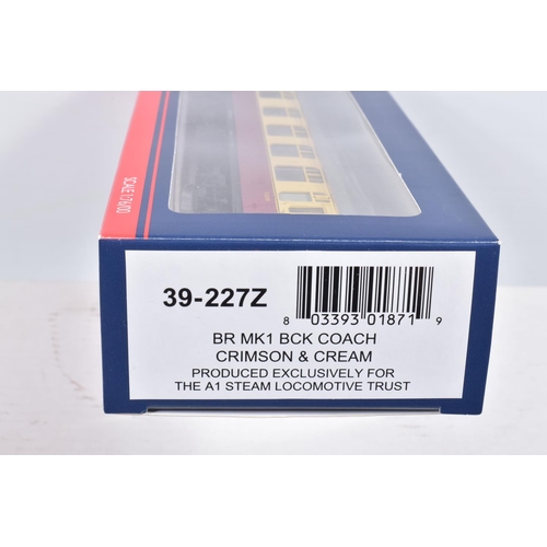 292 - SEVEN BOXED OO GAUGE BACHMANN BRANCHLINE MODEL RAILWAY COACHES, to include a BR Mk1 BCK Brake Corrid... 