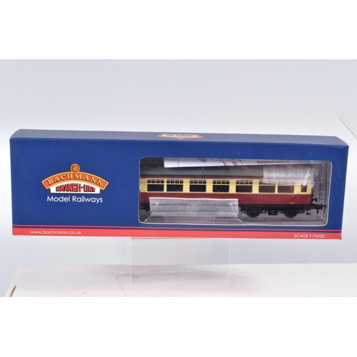 292 - SEVEN BOXED OO GAUGE BACHMANN BRANCHLINE MODEL RAILWAY COACHES, to include a BR Mk1 BCK Brake Corrid... 