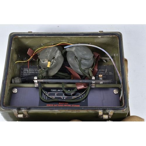 420 - A MILITARY ELLIOTT TOBIAS ANTI INTRUSION ALARM, in its original case, this portable alarm system was... 