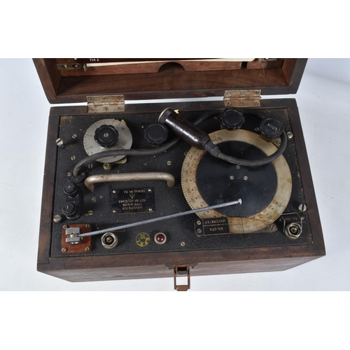 425 - A MILITARY W1649 WAVEMETER IN A WOODEN CASE, this comes in a fitted box with a hinged top and lock o... 