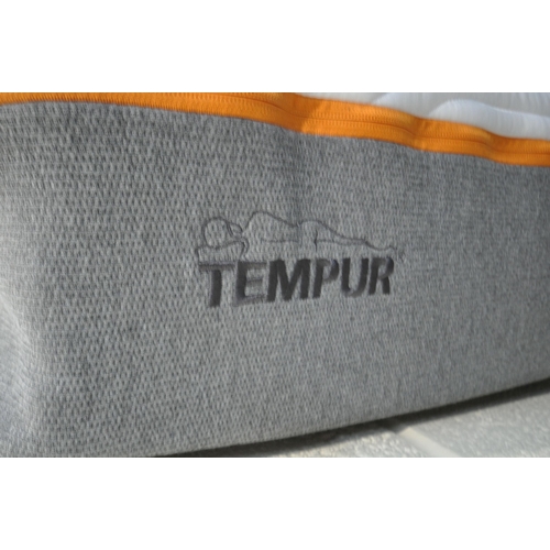 1274 - A TEMPUR ORIGINAL ELITE 4FT6 MEMORY FOAM MATTRESS, with cool touch, along with four Tempur memory fo... 