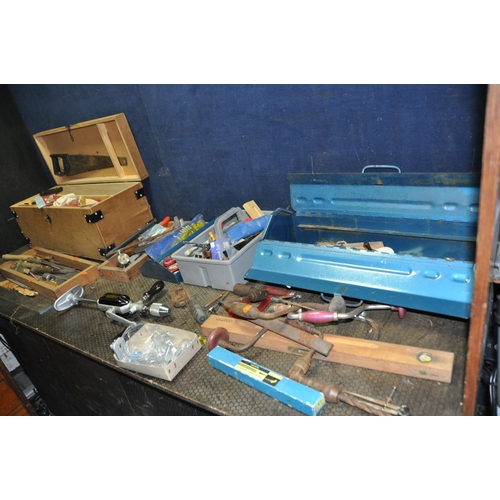 1054 - TWO TOOLBOXES AND A TRAY CONTAINING TOOLS including a Stanley No748a shoulder brace, various hand br... 