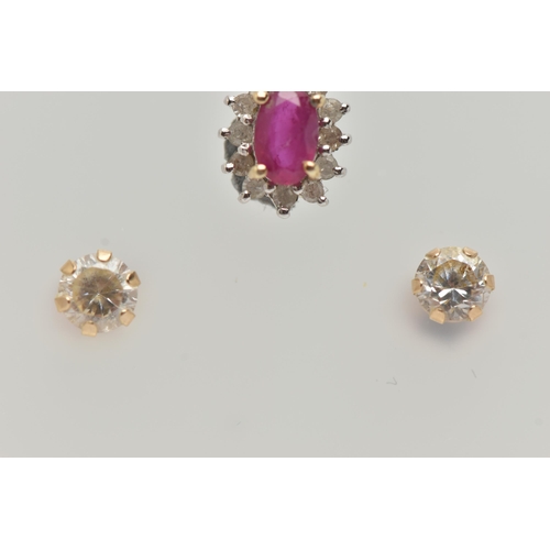 24 - A SMALL ASSORTMENT OF JEWELLERY, to include a small ruby and diamond cluster pendant, set in yellow ... 