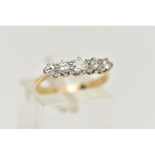 28 - A FIVE STONE DIAMOND RING, two old cut diamonds and three round brilliant cut diamonds, approximate ... 