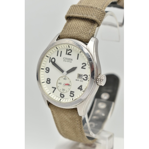 49 - A GENTS 'CITIZEN ECO-DRIVE' WRISTWATCH, large round cream dial signed 'Citizen Eco-Drive WR100', Ara... 