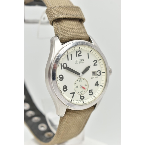 49 - A GENTS 'CITIZEN ECO-DRIVE' WRISTWATCH, large round cream dial signed 'Citizen Eco-Drive WR100', Ara... 