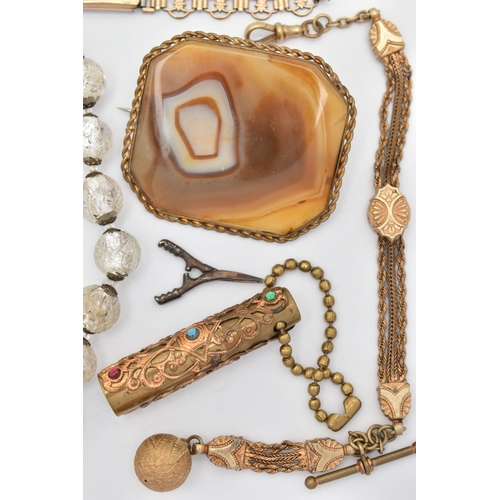 59 - A SMALL ASSORTMENT OF JEWELLERY, to include a pair of yellow metal and cultured pearl earrings, unma... 