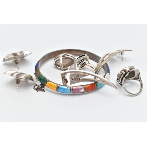 77 - A BAG OF WHITE METAL JEWELLERY, to include an enamel hinged bangle, push button clasp with safety ch... 