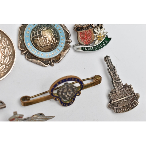 155 - A SELECTION OF MEDALS AND BROOCHES, to include a George VI medal 'For Efficient Service,' edge stamp... 