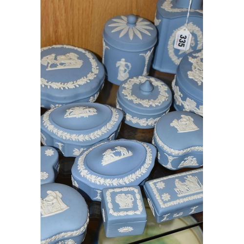 335 - A COLLECTION OF WEDGWOOD JASPERWARE TRINKET BOXES AND COVERED POTS, fifteen pale blue pieces in diff... 