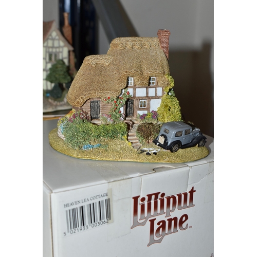 363 - SIXTEEN LILLIPUT LANE SCULPTURES FROM COLLECTORS CLUB AND SYMBOL OF MEMBERSHIP, mostly boxed and wit... 