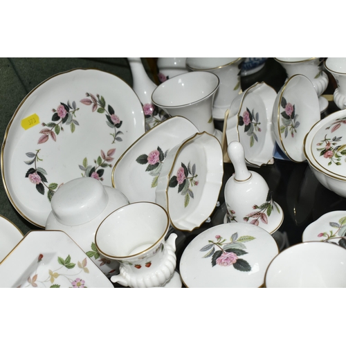 373 - A QUANTITY OF WEDGWOOD 'WILD STRAWBERRY' AND 'HATHAWAY ROSE' GIFT WARE, to include eighteen pieces o... 