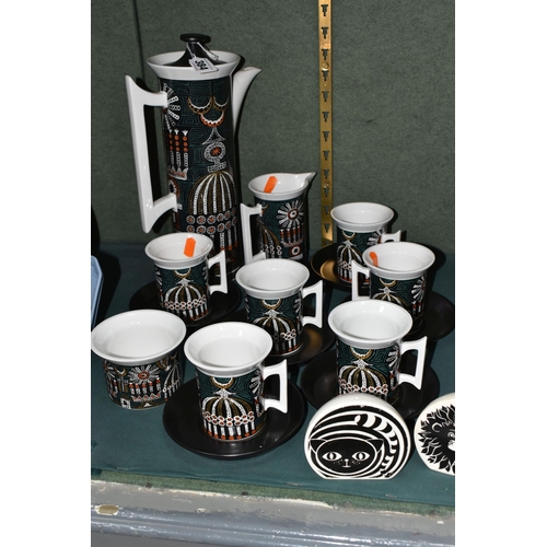 384 - A FIFTEEN PIECE PORTMEIRION POTTERY 'MAGIC CITY' COFFEE SET AND VINTAGE CRUET SETS, the Magic City p... 