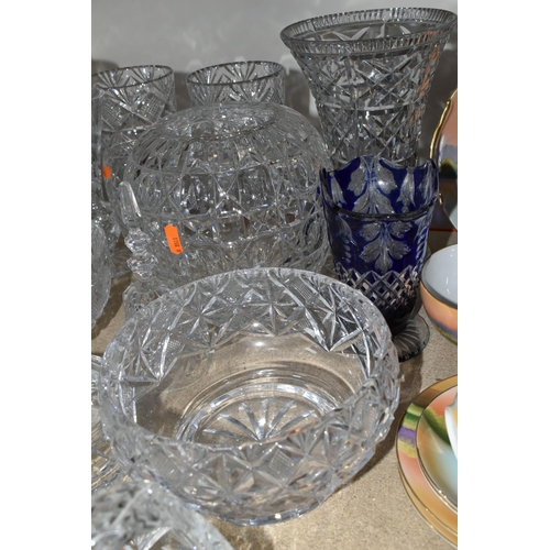 395 - A QUANTITY OF CUT CRYSTAL BOWLS AND VASES, comprising Stuart Crystal trinket boxes, five fruit bowls... 