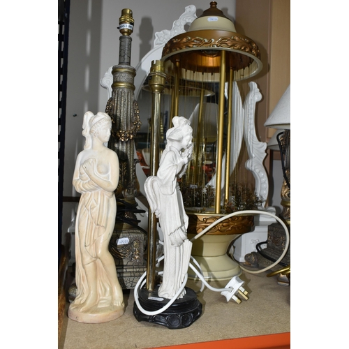 405 - A GROUP OF TABLE LAMPS AND DRESSING TABLE MIRROR, comprising a pair of column style table lamps, fou... 