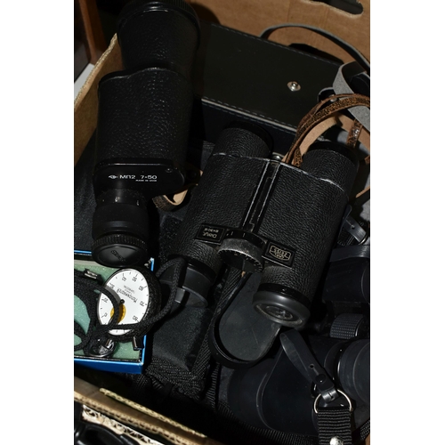 424 - ONE BOX OF BINOCULARS, to include a pair of vintage Carl Zeiss Dialyt 8x30 B binoculars - 798836, an... 