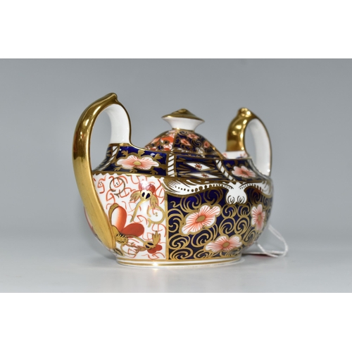 451 - A ROYAL CROWN DERBY IMARI 2451 SUCRIER, with red printed backstamp and date cypher for 1921 (1) (Con... 