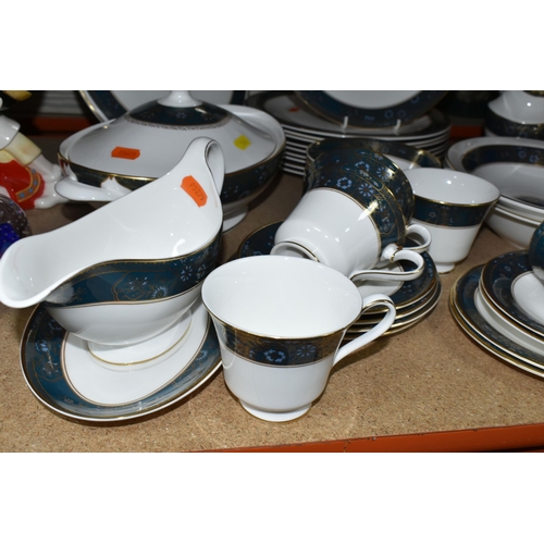 506 - A ONE HUNDRED AND TWELVE PIECE ROYAL DOULTON CARLYLE H5018 DINNER SERVICE, comprising a teapot, a co... 