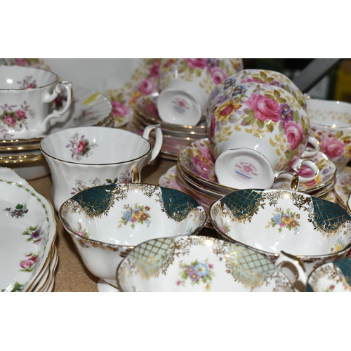 508 - A GROUP OF ROYAL ALBERT TEA AND DINNER WARES, including a twenty three piece Serena part tea set com... 