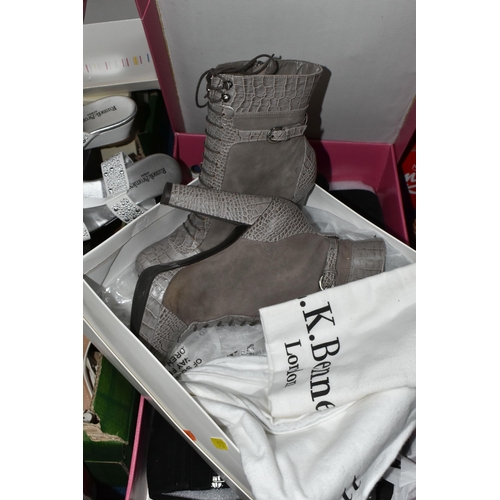 512 - TWO BOXES AND LOOSE LADIES' SHOES AND BOOTS, size 37/UK size 4.5/5, to include maker's names Fit Flo... 