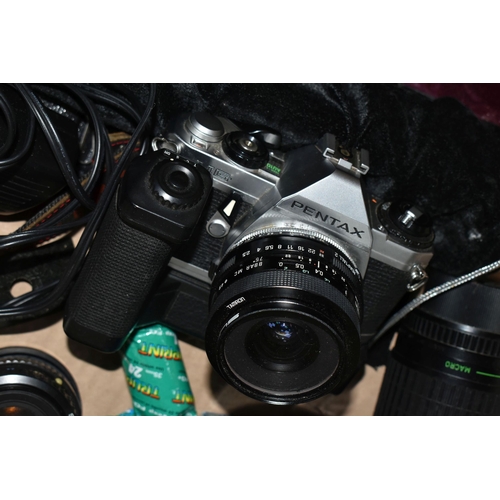 542 - A BOX OF PHOTOGRAPHIC EQUIPMENT, to include a Pentax MG 35mm camera fitted with a Tamron f2.5 28mm l... 