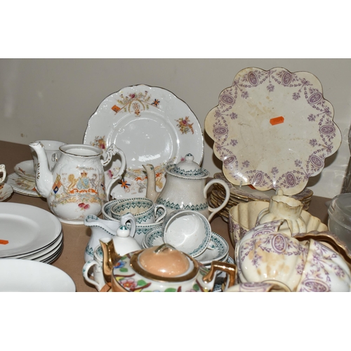 562 - SHELLEY AND PARAGON TEAWARES ETC, to include six Shelley saucers and side plates, twin handled servi... 