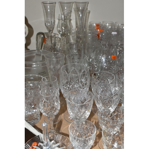 563 - A QUANTITY OF CUT GLASS DRINKING GLASSES ETC, to include sets of large and small wine glasses, brand... 