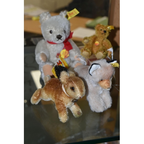 630 - FOUR SMALL STEIFF BEARS AND ANIMALS, comprising a small Original cream mohair teddy bear, 0203/18, p... 